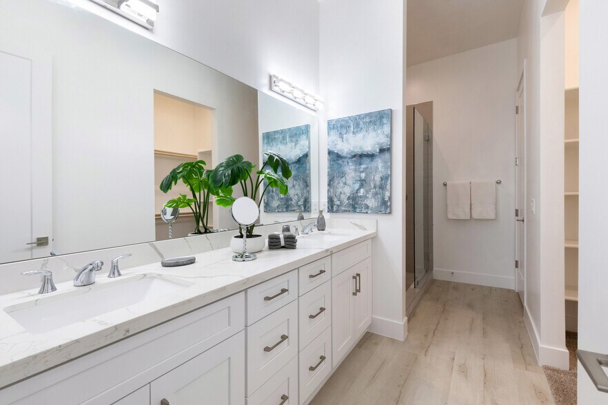 More Photos Of 4020 N 12th St, Phoenix Apartments For Sale