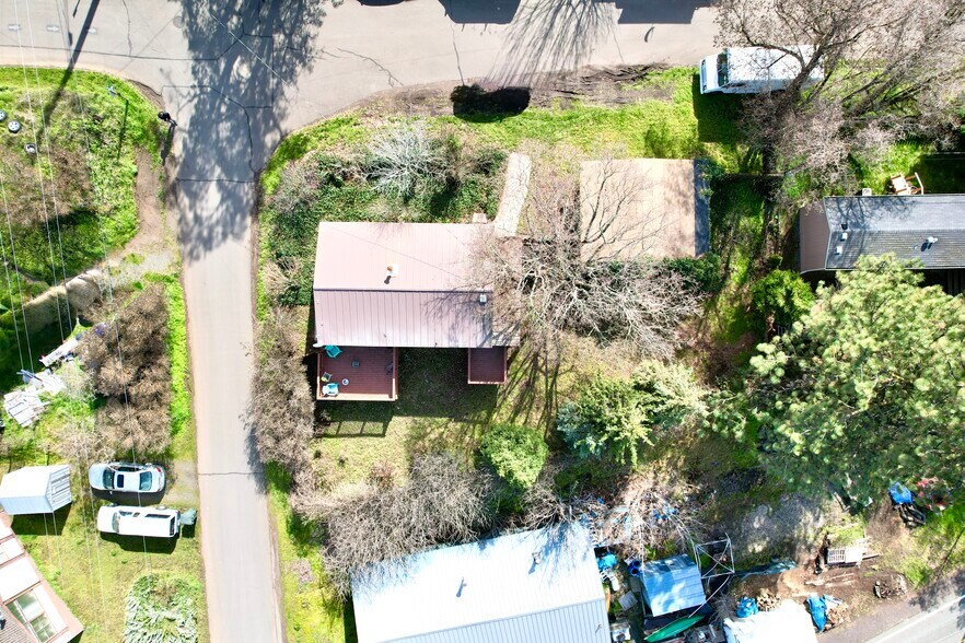 More Photos Of 102 Idaho St, Mosier Land For Sale