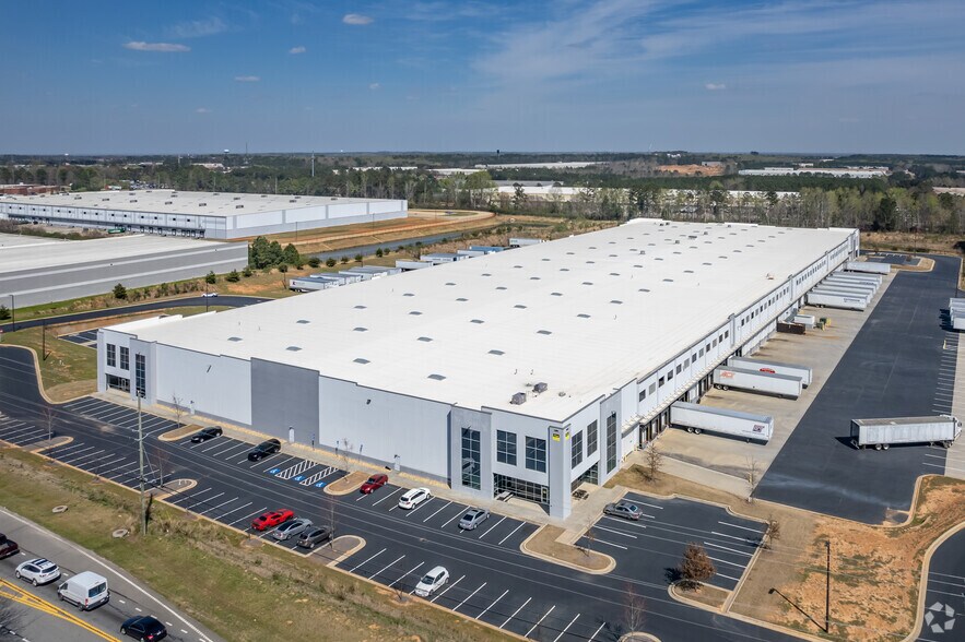 More Photos Of 1357 Highway 155 S, McDonough Warehouse For Lease