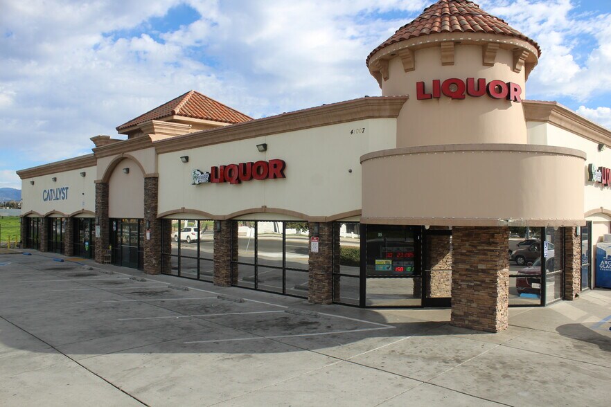 Primary Photo Of 41007 Florida Ave, Hemet Freestanding For Lease