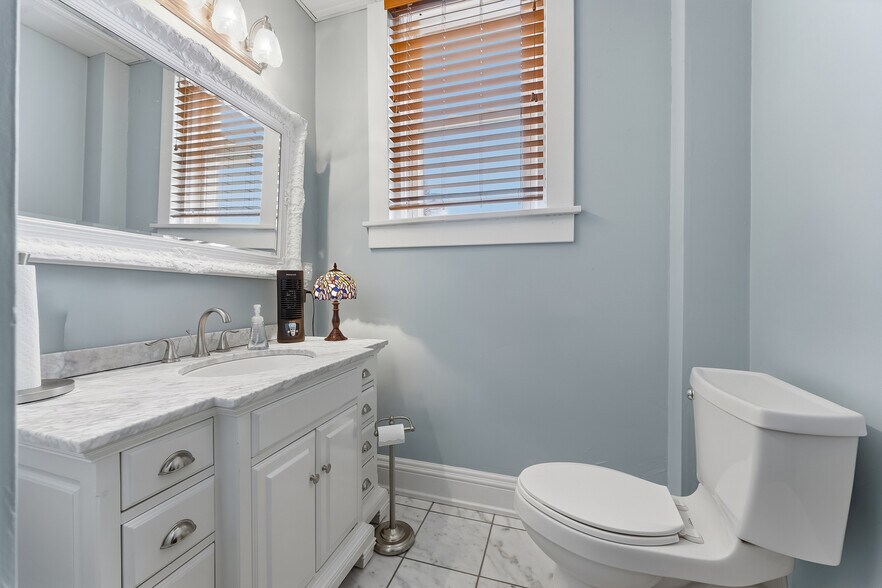 More Photos Of 1042 Morgantown Ave, Fairmont Specialty For Sale