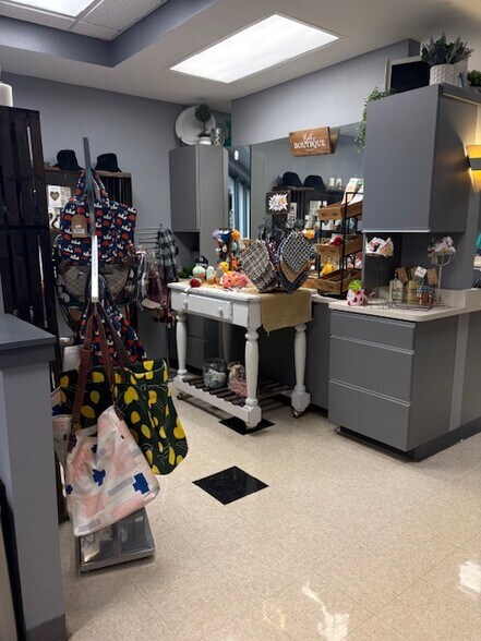 More Photos Of 432 Prospect Ave, North Fond Du Lac Freestanding For Sale