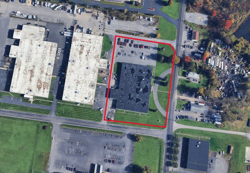 More Photos Of 6085 Court Street Rd, Syracuse Warehouse For Lease