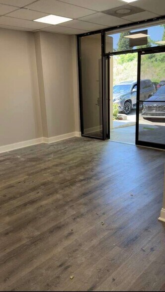 More Photos Of 6113-6121 Oakbrook Pky, Norcross Office For Lease