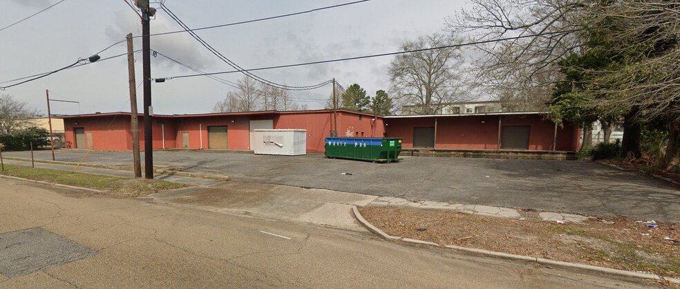 More Photos Of 1965 Main St, Baton Rouge Warehouse For Lease