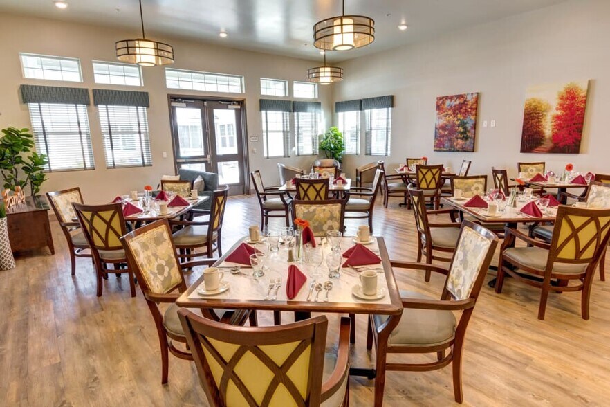More Photos Of 6825 Sunrise Blvd, Citrus Heights Skilled Nursing Facility For Sale
