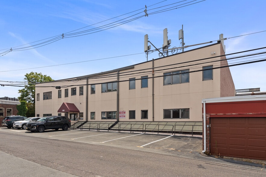 More Photos Of 150 W State St, Trenton Office For Sale