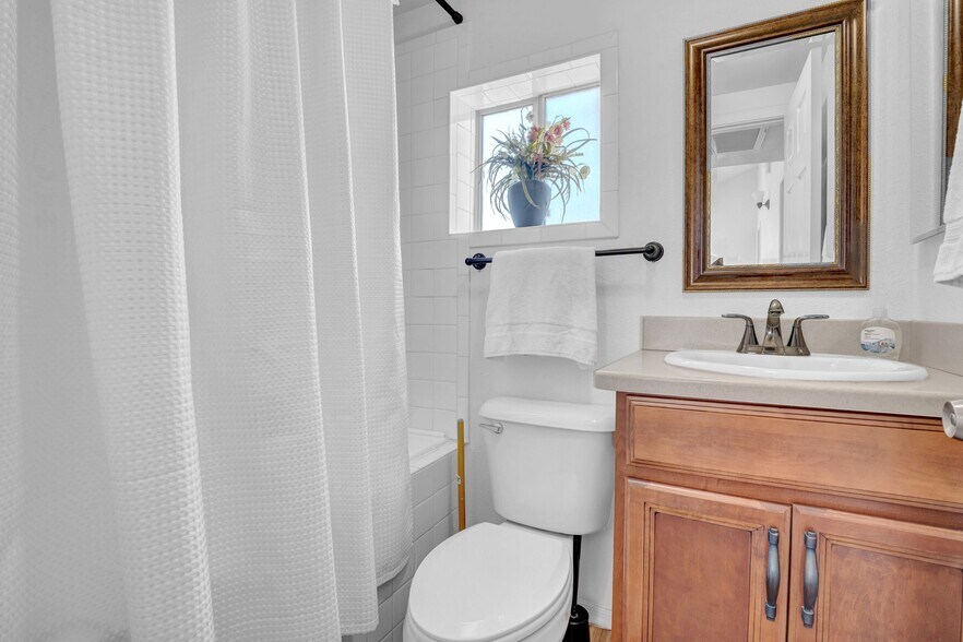 More Photos Of 712 E Pierce St, Phoenix Multifamily For Sale