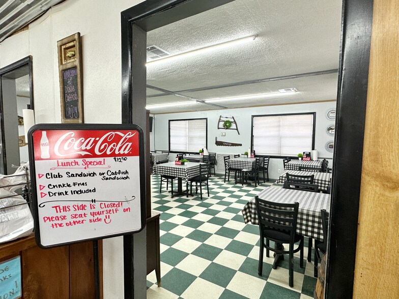 More Photos Of 2989 Hwy 21, Atmore Restaurant For Sale