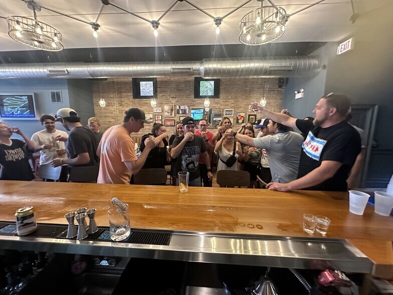 More Photos Of 1610 W North Ave, Chicago Storefront Retail Residential For Sale