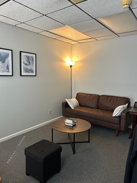 More Photos Of 225 Humphrey Rd, Greensburg Medical For Lease