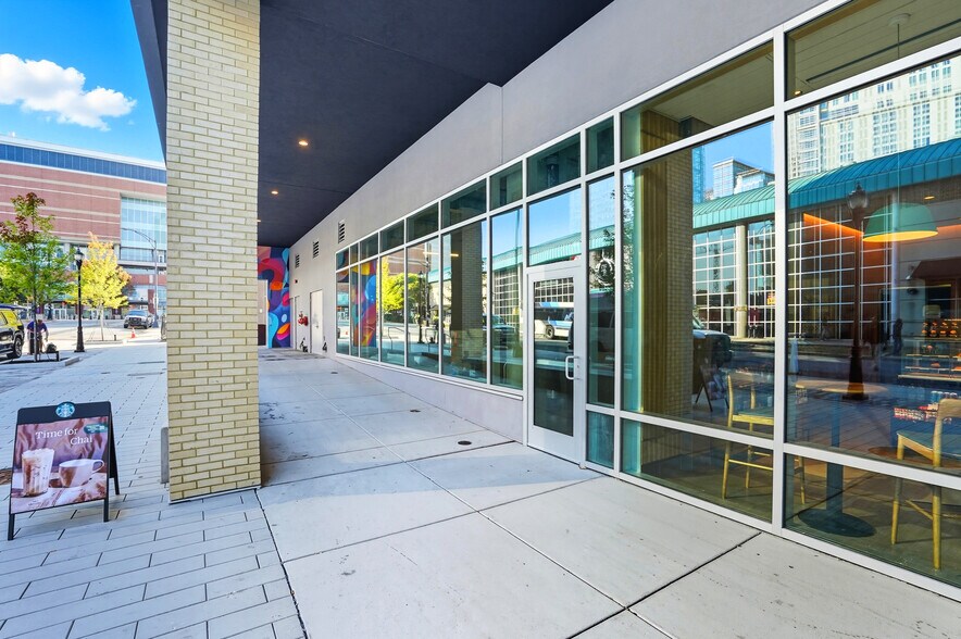 More Photos Of 125 S Brevard St, Charlotte Hotel For Lease