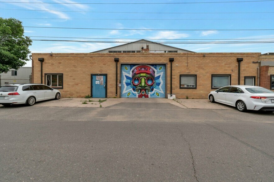 Primary Photo Of 2401 S Delaware St, Denver Manufacturing For Sale