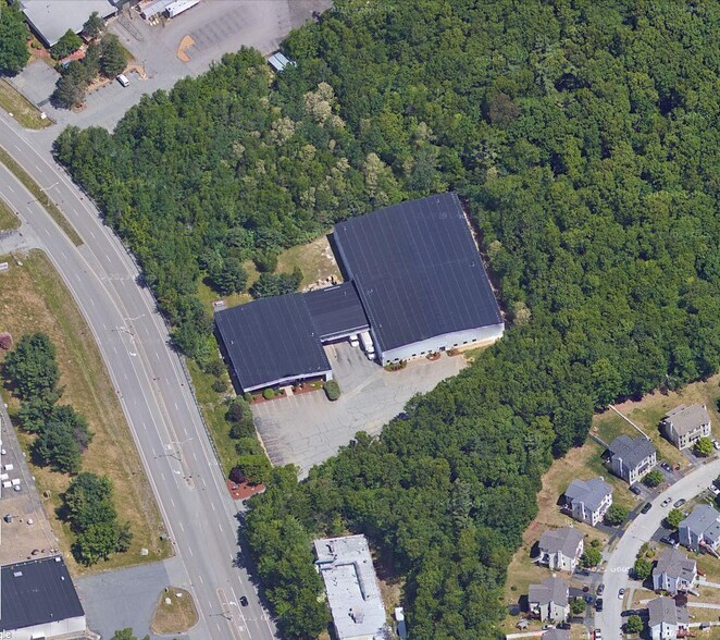 More Photos Of 120 Goddard Memorial Dr, Worcester Manufacturing For Lease