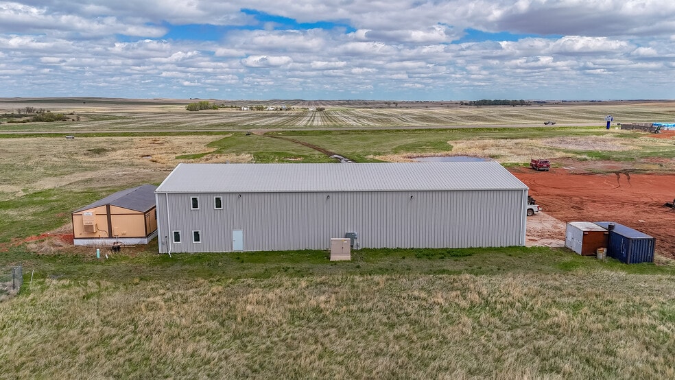 More Photos Of 10911 27J St SW, Dickinson Warehouse For Sale