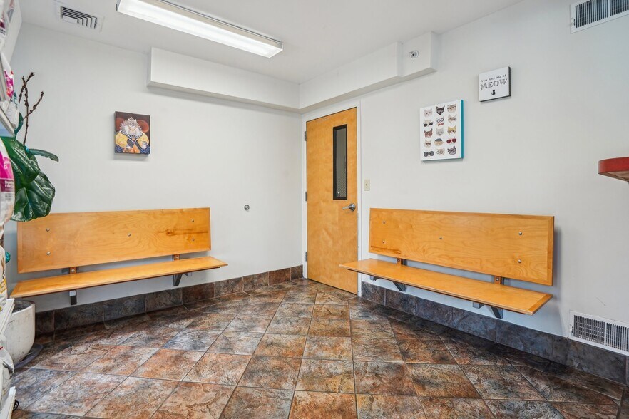 More Photos Of 455 Newark Pompton Tpke, Wayne Office Residential For Sale