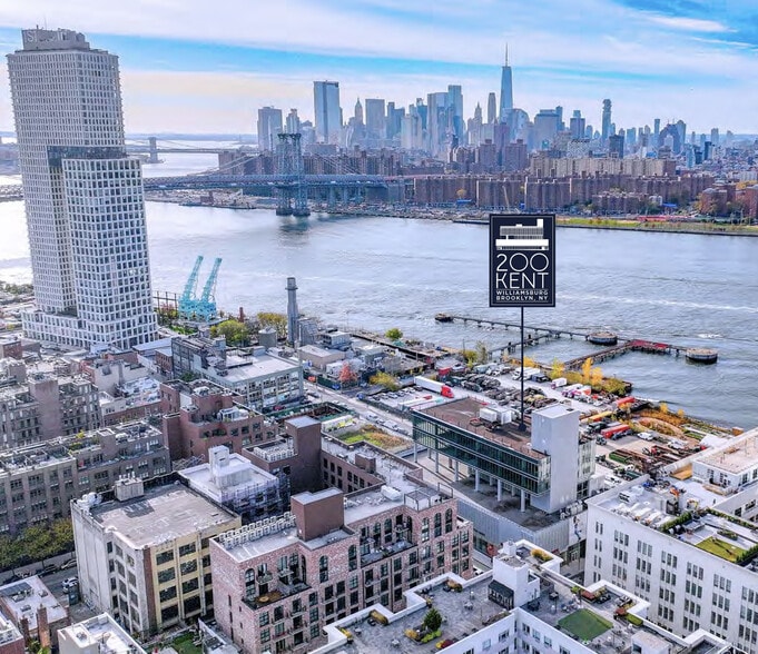 More Photos Of 200 Kent Ave, Brooklyn Coworking Space