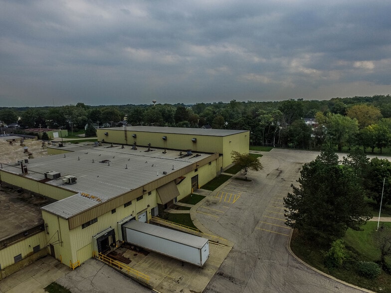 More Photos Of 9864 Church St, Bridgman Unknown For Lease