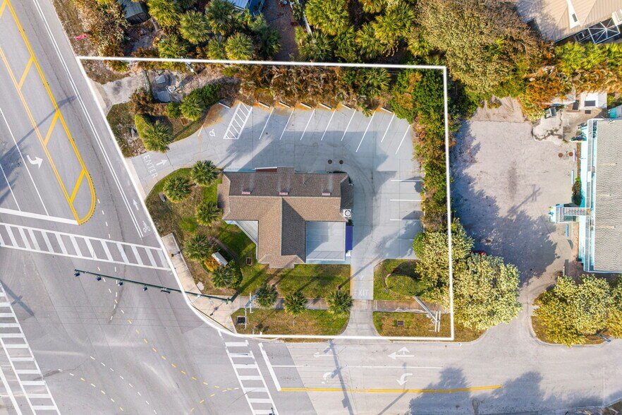 More Photos Of 9300 N A1A, Vero Beach Freestanding For Sale