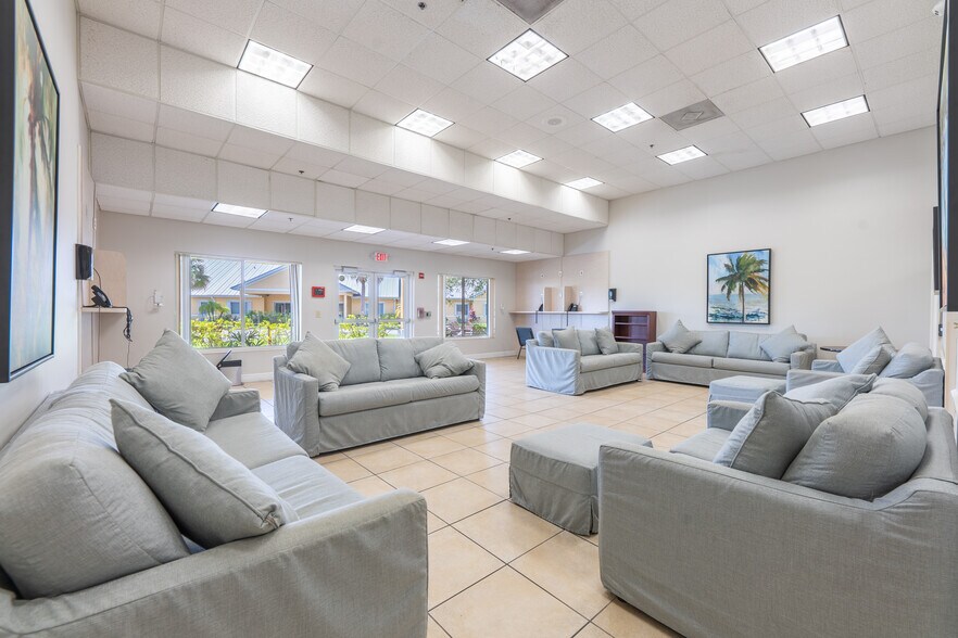 More Photos Of 3451-3463 W Midway Rd, Fort Pierce Rehabilitation Center For Sale