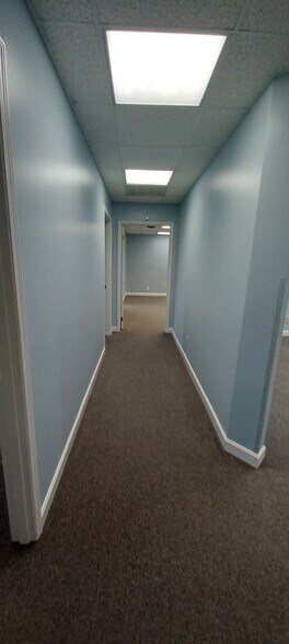 More Photos Of 210 Exchange Pl NW, Huntsville Office For Lease