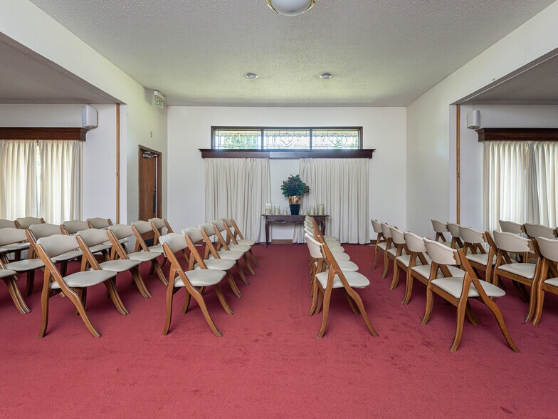 More Photos Of 60 Phifer St, Asheville Medical For Sale