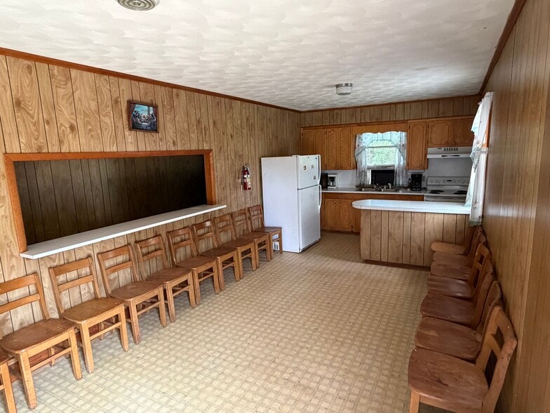 More Photos Of 1205 Masonic Dr, Shelby Religious Facility For Sale