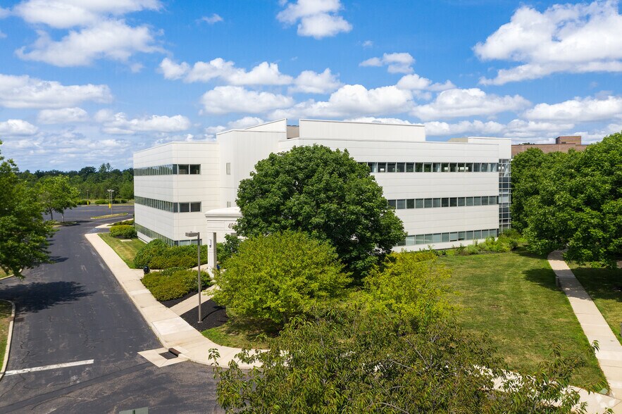 More Photos Of 50 Millstone Rd, East Windsor Unknown For Lease