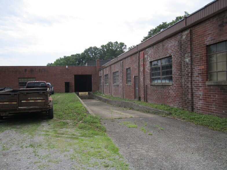 More Photos Of 1028 Lower Elkton Rd, Columbiana Industrial For Sale