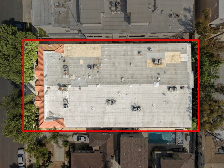 More Photos Of 5712 Camellia Ave, North Hollywood Apartments For Sale