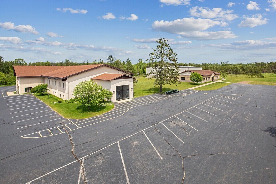Primary Photo Of 17112 Hwy 141, Pembine Specialty For Lease