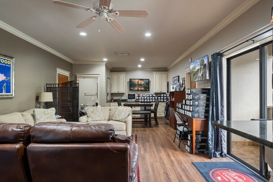 More Photos Of 1581 Berwick Dr, Champions Gate Carwash For Sale