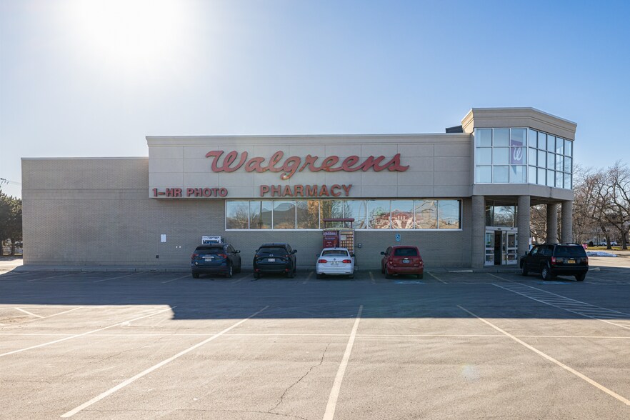 More Photos Of 5 N Transit St, Lockport Drugstore For Sale