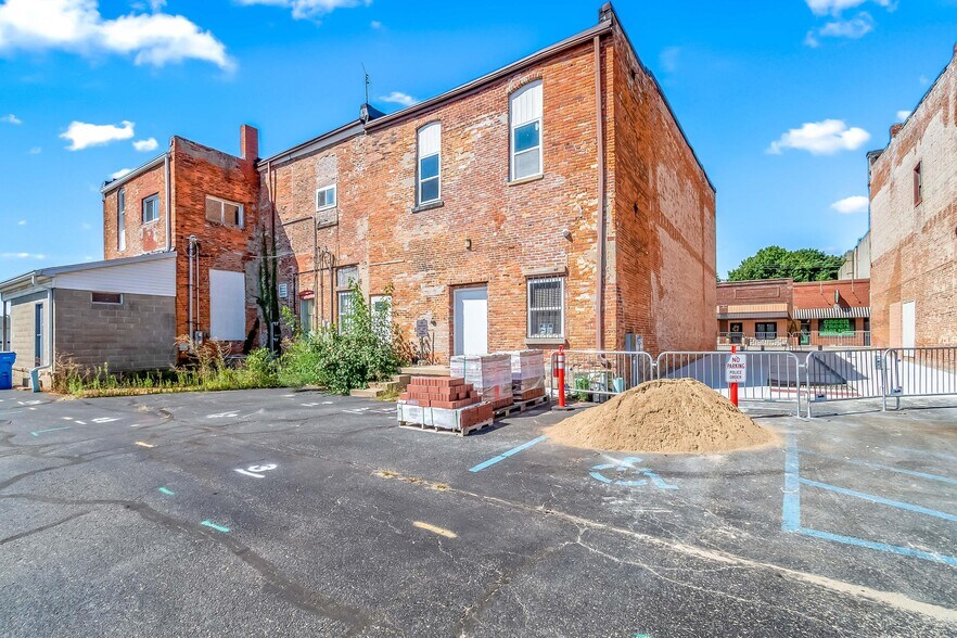 More Photos Of 133-137 S Main St, Reading Storefront Retail Residential For Sale