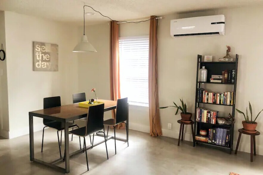 More Photos Of 5909 Bolm Rd, Austin Apartments For Sale