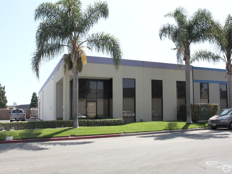 Primary Photo Of 5672 Buckingham Dr, Huntington Beach Warehouse For Lease