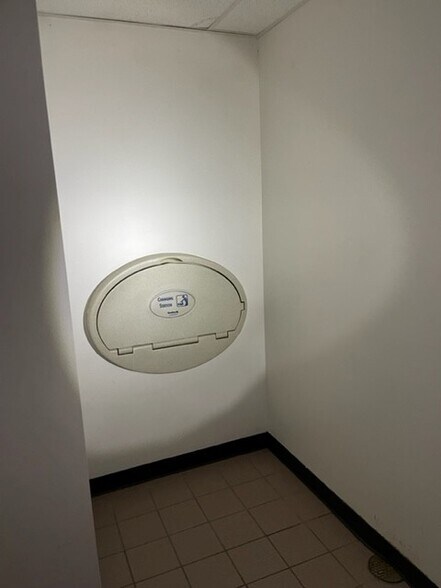 More Photos Of 6433 Highway 182 E, Morgan City Storefront For Lease