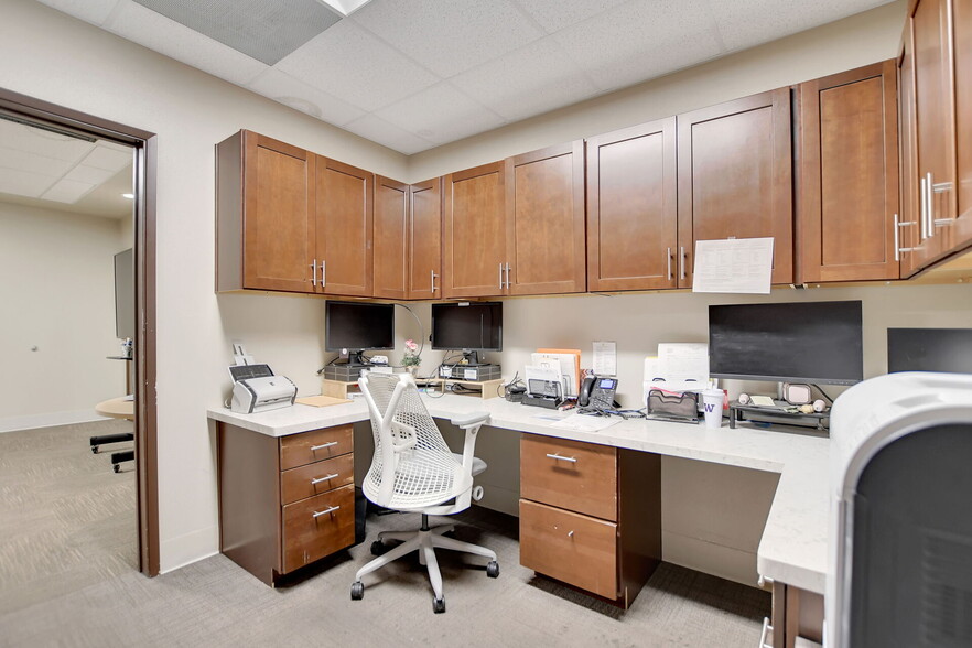 More Photos Of 264 N Highland Springs Ave, Banning Medical For Sale