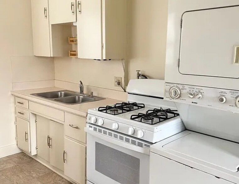 More Photos Of 3850-3892 Eagle St, San Diego Apartments For Sale