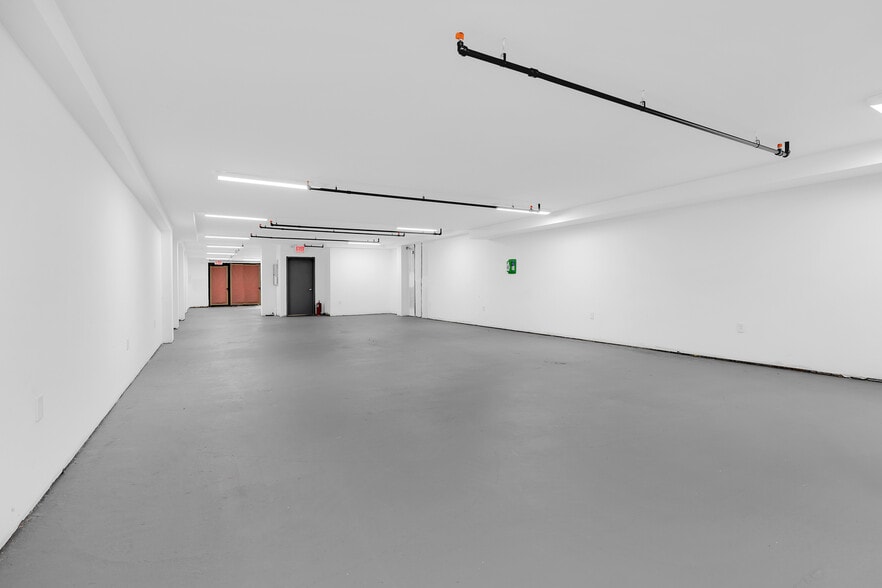 More Photos Of 24 Fayette St, Brooklyn Healthcare For Lease