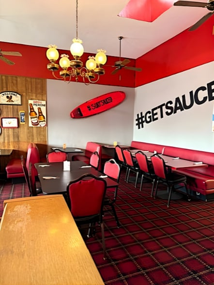 More Photos Of 4475 Ingraham St, San Diego Storefront For Lease