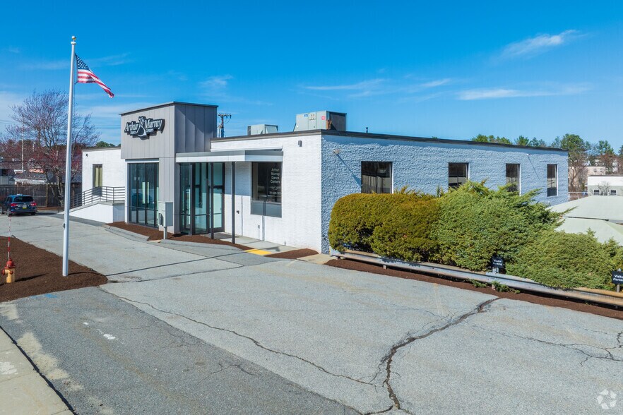 Primary Photo Of 209 Middlesex Tpke, Burlington Flex For Lease
