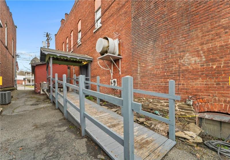 More Photos Of 174-176 Main St, Afton Restaurant For Sale