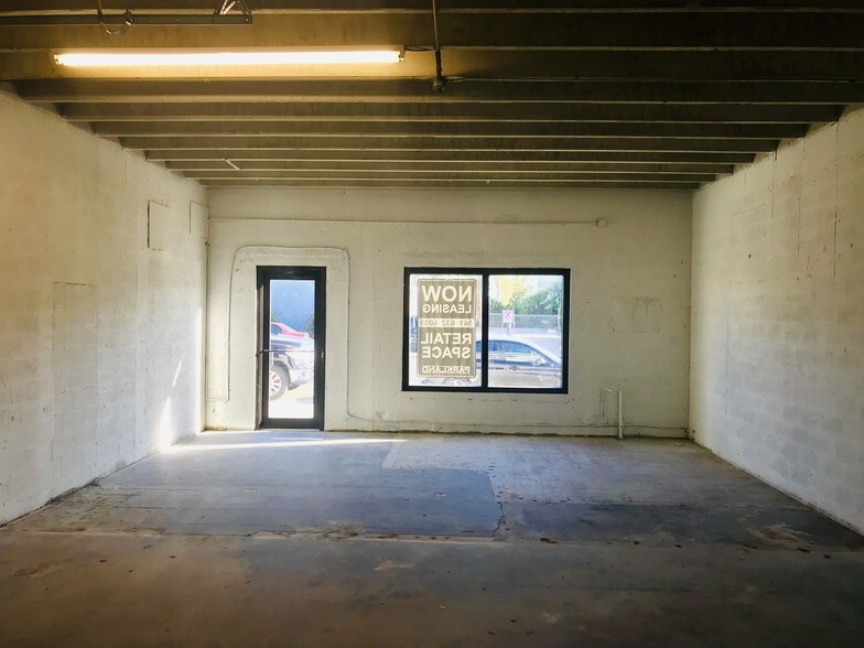 More Photos Of 1211 Okeechobee Rd, West Palm Beach Flex For Lease