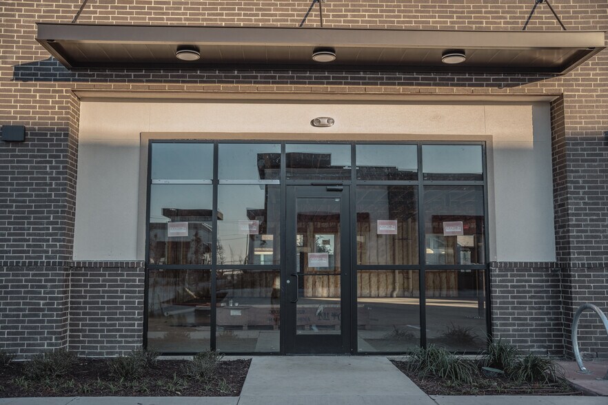 More Photos Of 10004 Coit Rd, Frisco Medical For Lease