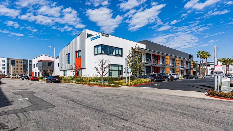 More Photos Of 701-723 N Douglas St, El Segundo Loft Creative Space For Lease