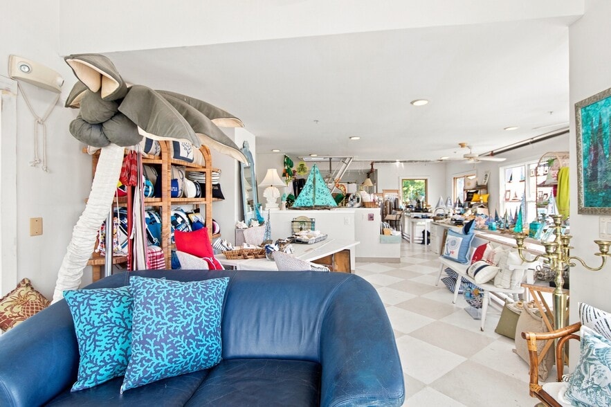 More Photos Of 720 Second St, Annapolis Specialty For Sale