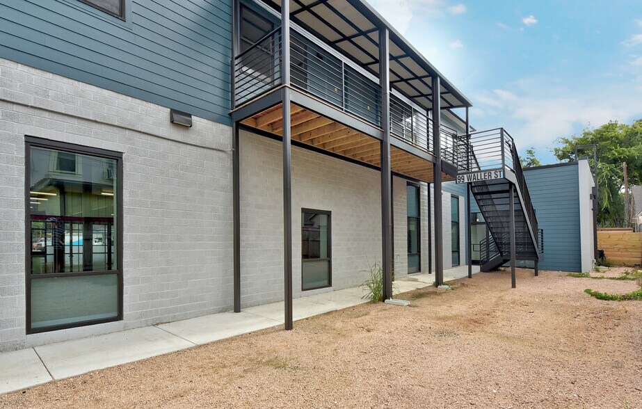 More Photos Of 1201 E Cesar Chavez St E, Austin Coworking Space