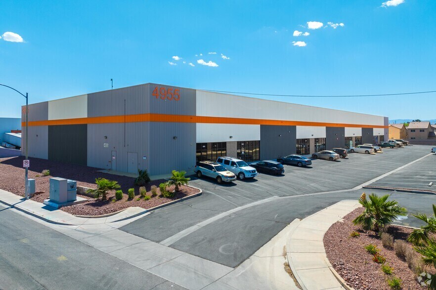 More Photos Of 4955 Steptoe St, Las Vegas Warehouse For Lease