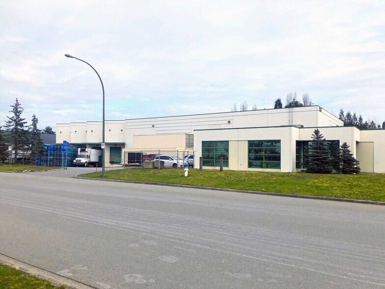 More Photos Of 7237 Wilson Ave, Delta Distribution For Lease